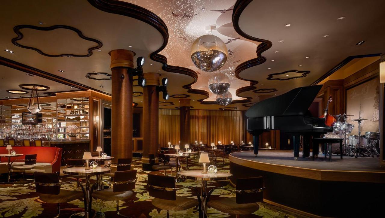 منتجع إنكور بوسطن هاربور Everett المظهر الخارجي الصورة The interior of the lounge